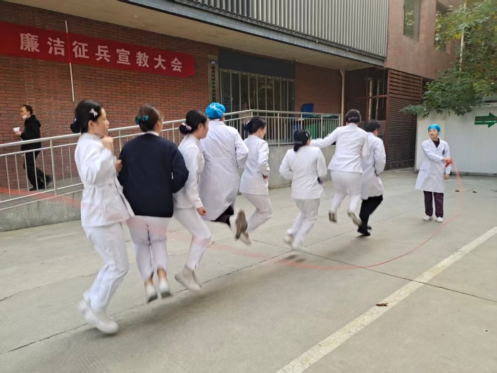 外科集体 外科集体